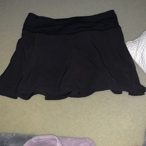 lululemon “play off the pleats” skirt